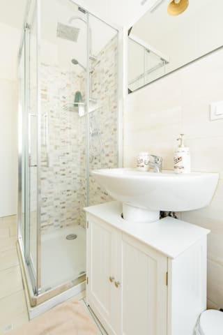 La Finestra Sulla Fiera Bed & Breakfast Bologna Luaran gambar